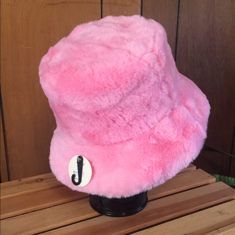 Powder Pink Faux Fur Bucket Hat - Picture 4 of 11
